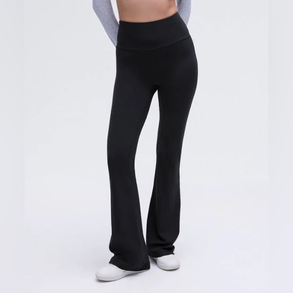 Lululemon Black Semi-Flared High-Rise Leggings with seam down the back